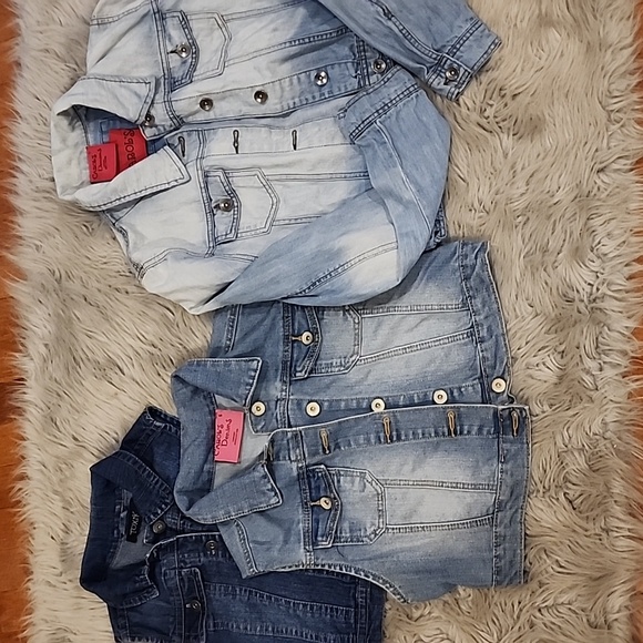 Carol's Denim Jackets & Blazers - Cropped vest and jacket bundle